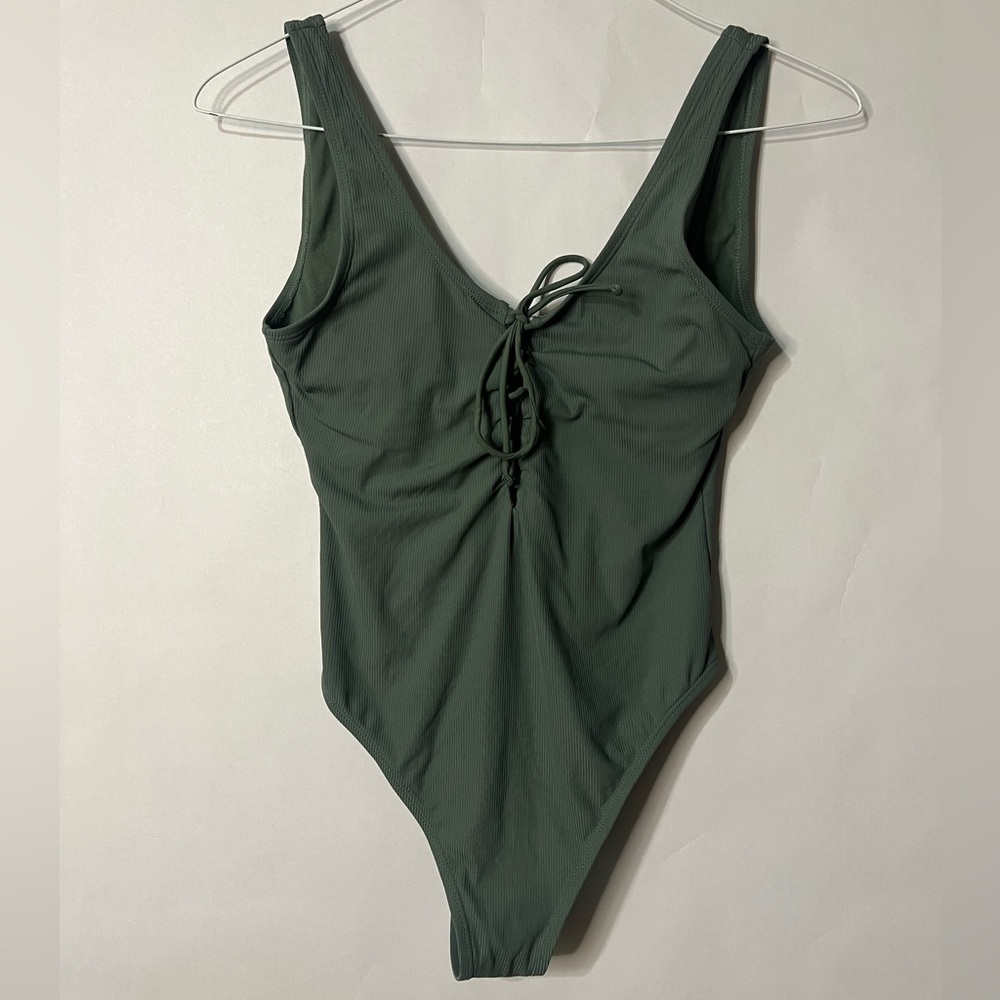 Xhilaration Green One Piece Lace Up Ribbed Swimsuit Size Medium Resortwear Beach